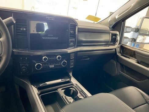 New 2025 Ford F350 Lariat w/ Chrome Package image 12