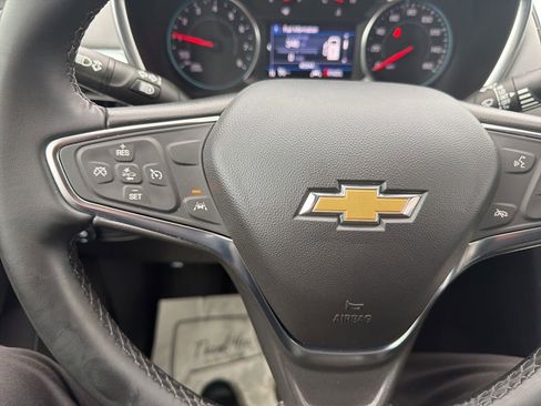 Used 2024 Chevrolet Equinox LT image 19