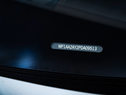 Certified 2023 Porsche Cayenne Platinum Edition AWD/4WD image 32