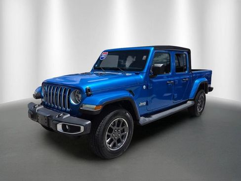 Used 2021 Jeep Gladiator Overland w/ Popular Equipment Package AWD/4WD image 2