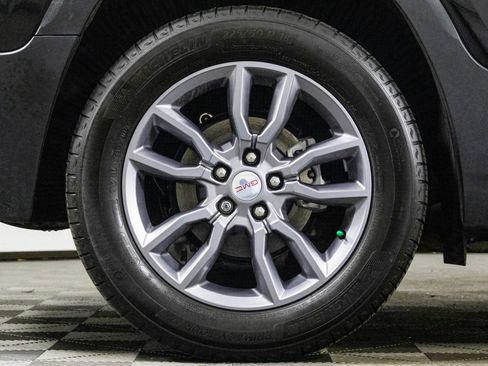 Certified 2023 GMC Terrain SLT image 42