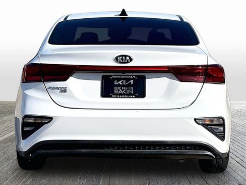 Used 2019 Kia Forte Sedan image 4