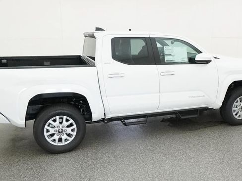 New 2026 Toyota Tacoma SR5 AWD/4WD image 10