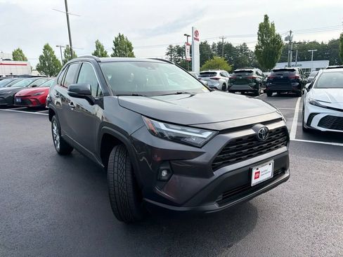 Certified 2022 Toyota RAV4 XLE Premium AWD/4WD image 3