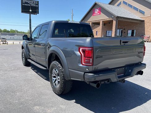 Used 2018 Ford F150 Raptor w/ Equipment Group 802A Luxury AWD/4WD image 3