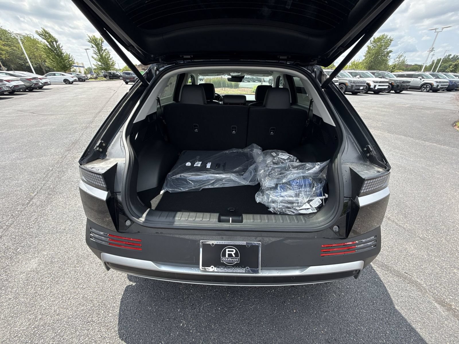 New 2026 Hyundai Ioniq 5 SEL AWD/4WD image 24
