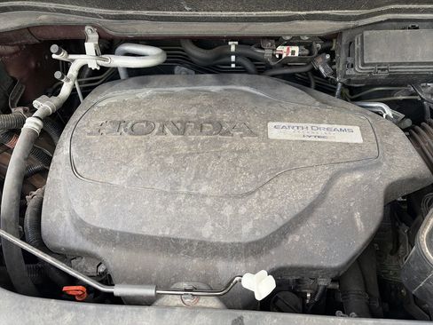 Used 2019 Honda Pilot Touring image 22