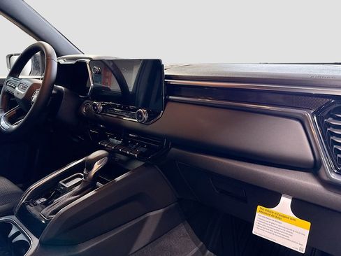 New 2026 GMC Canyon Elevation w/ Convenience Package RWD image 27