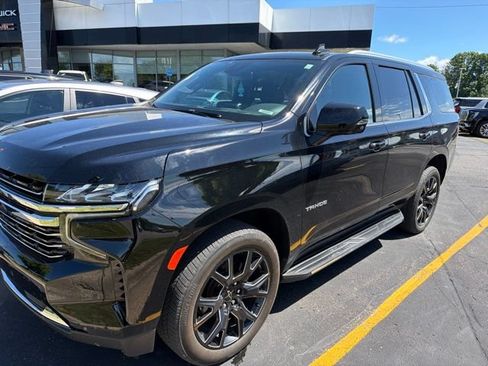 Used 2023 Chevrolet Tahoe LT w/ LT Signature Plus Package AWD/4WD image 1