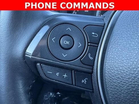 Certified 2022 Toyota Corolla Cross LE image 23