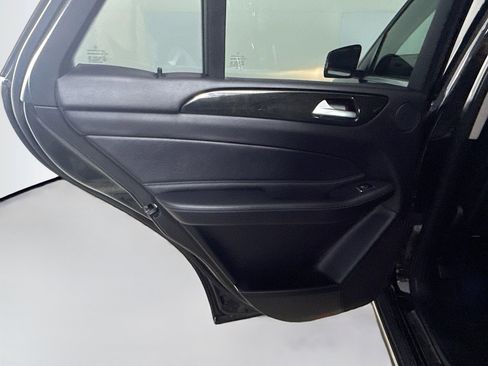 Used 2016 Mercedes-Benz GLE 350 image 40