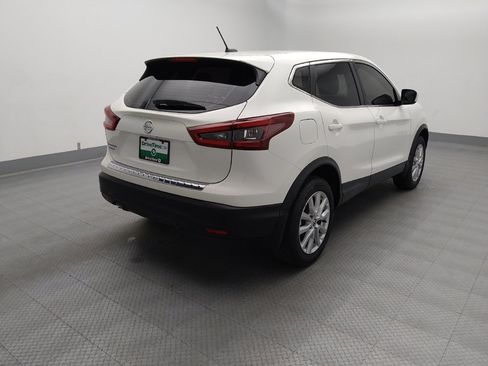 Used 2020 Nissan Rogue Sport S w/ Appearance Package FWD image 9