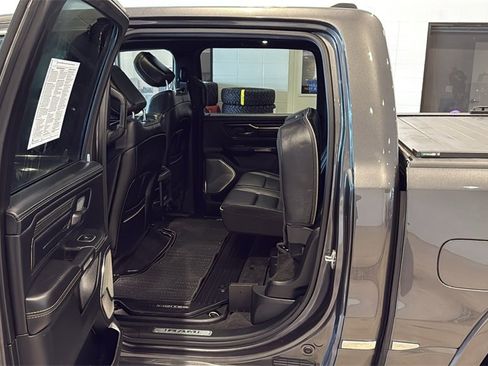 Used 2021 RAM 1500 Limited image 18