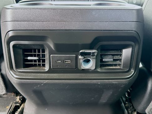 Used 2020 Chevrolet Silverado 1500 LT Trail Boss AWD/4WD image 17