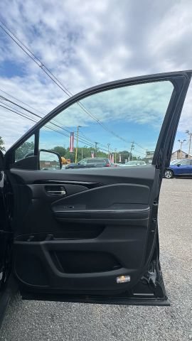 Used 2018 Honda Pilot Elite image 28