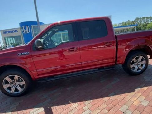 Used 2019 Ford F150 XLT w/ Equipment Group 302A Luxury AWD/4WD image 6