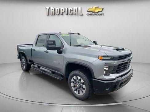 New 2026 Chevrolet Silverado 2500 Custom w/ Custom Value Package AWD/4WD image 7