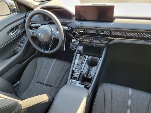 Used 2024 Honda Accord Sport image 16