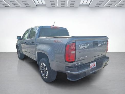 Used 2021 Chevrolet Colorado Z71 w/ Safety Package AWD/4WD image 6