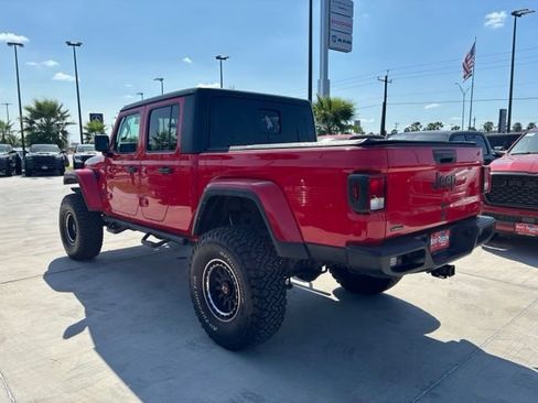Used 2022 Jeep Gladiator Sport AWD/4WD image 4