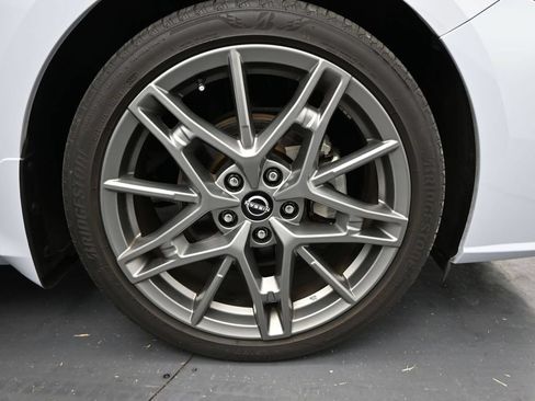 Used 2024 Nissan Altima 2.0 SR FWD image 6