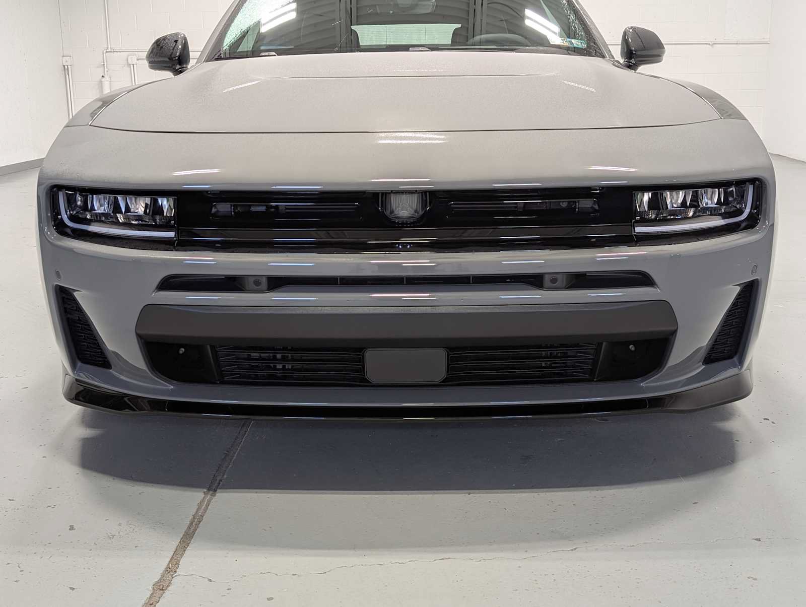 Used 2026 Dodge Charger Scat Pack w/ Blacktop Package AWD/4WD image 2