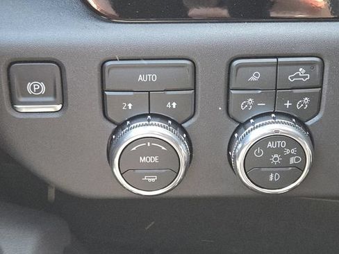 New 2026 GMC Sierra 1500 Elevation w/ Elevation Premium Package AWD/4WD image 13