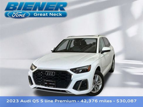 Used 2023 Audi Q5 2.0T Premium w/ Convenience Package AWD/4WD image 1