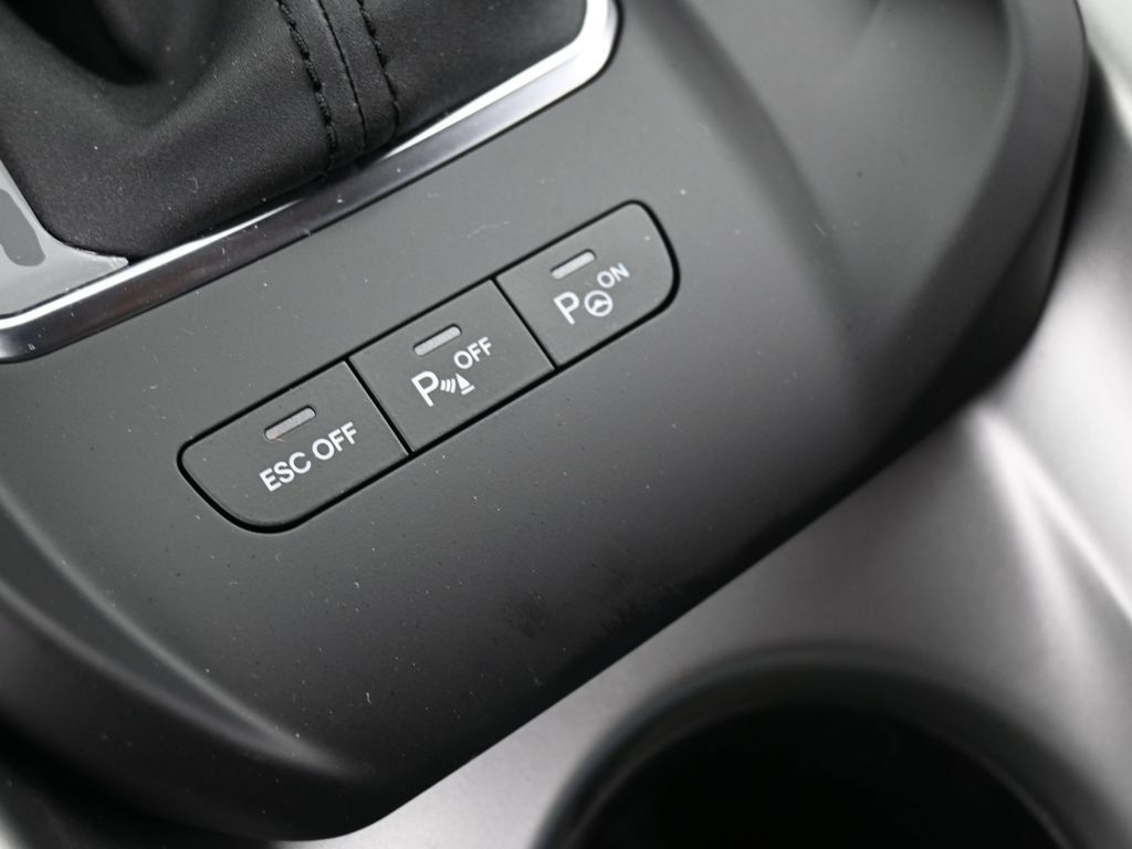 Used 2025 Dodge Hornet R/T w/ Tech Pack AWD/4WD image 21