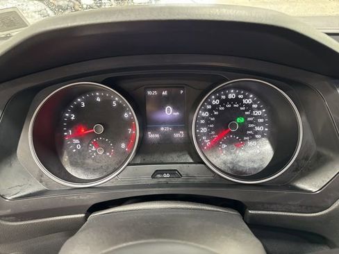 Certified 2021 Volkswagen Tiguan SE w/ Panoramic Sunroof Package image 15