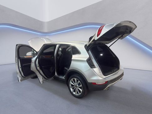Used 2019 Lincoln MKC Select AWD/4WD image 12