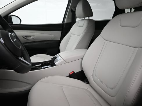 Certified 2026 Hyundai Tucson SEL AWD/4WD image 11