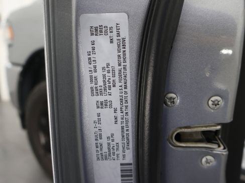 Used 2021 RAM 2500 Big Horn w/ Level 2 Equipment Group image 65