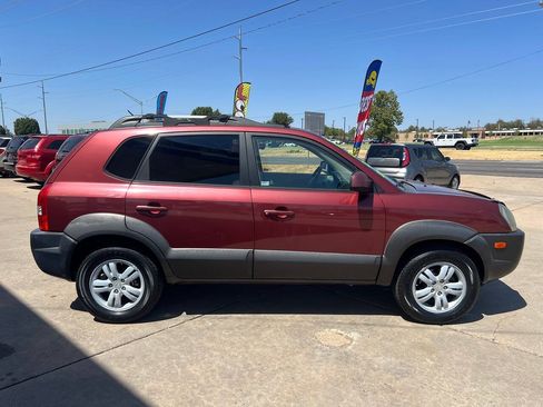 Used 2007 Hyundai Tucson Limited FWD image 8