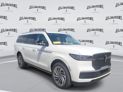 New 2026 Lincoln Navigator L Reserve image 7