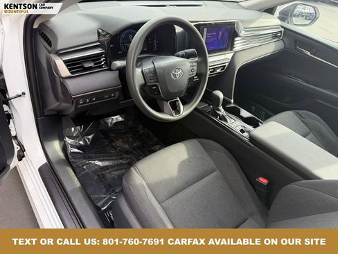 Used 2026 Toyota Camry LE image 31