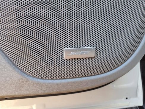 Used 2019 GMC Acadia SLT image 23