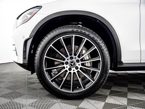 Certified 2023 Mercedes-Benz GLC 300 4MATIC Coupe image 4