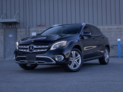Used 2019 Mercedes-Benz GLA 250 4MATIC w/ Premium Package