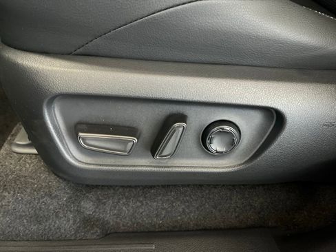 Used 2026 Toyota 4Runner Limited AWD/4WD image 24