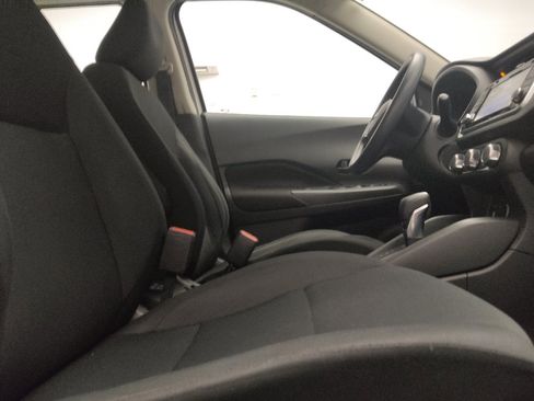 Used 2023 Nissan Kicks S FWD image 21