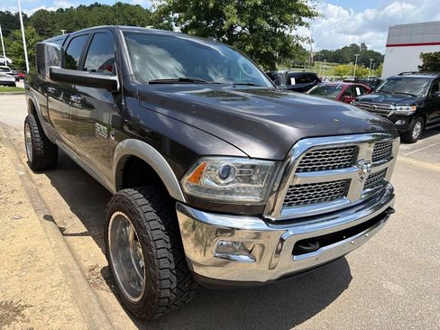 Used 2015 RAM 2500 Laramie AWD/4WD image 4