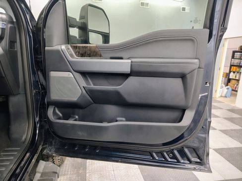 Used 2024 Ford F350 Lariat w/ Lariat Ultimate Package image 16