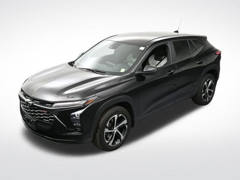 Used 2024 Chevrolet Trax RS w/ Driver Confidence Package image 15