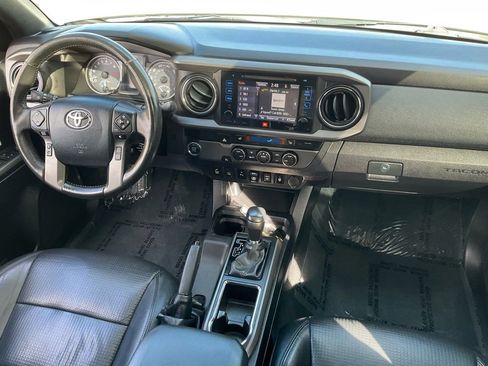 Used 2019 Toyota Tacoma TRD Off-Road w/ TRD Premium Off Road Package image 54