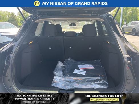 New 2026 Nissan Kicks SV w/ Cold Weather Package AWD/4WD image 22