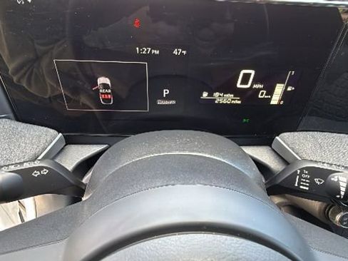 Certified 2025 Nissan Kicks SV image 19