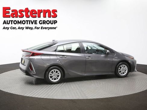 Used 2022 Toyota Prius Prime LE FWD image 41