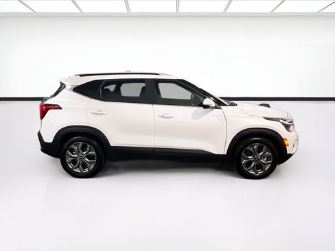 Used 2024 Kia Seltos S AWD/4WD image 24