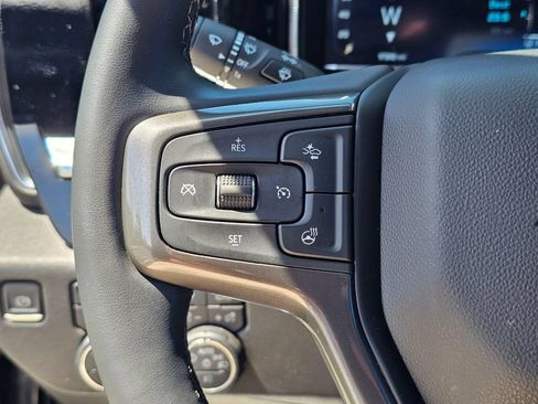 Used 2025 Chevrolet Silverado 2500 High Country w/ High Country Premium Package AWD/4WD image 29